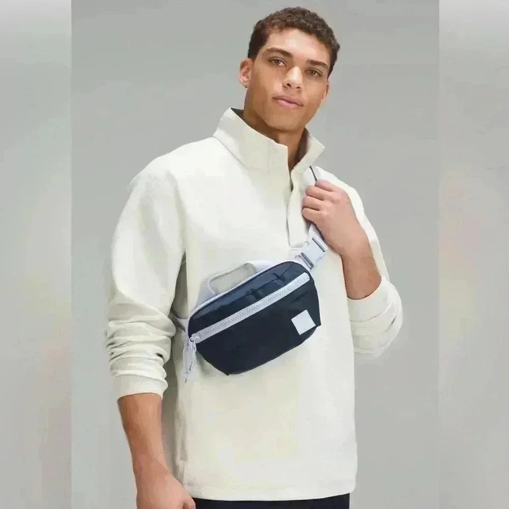 🍋 NWT Lululemon All Day Essentials Belt Bag 2.5L in True Navy/Blue Linen - Picture 3 of 5